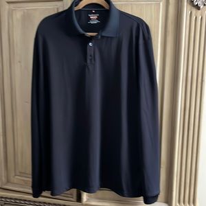 Men’s Long Sleeve Black Van Heusen Shirt